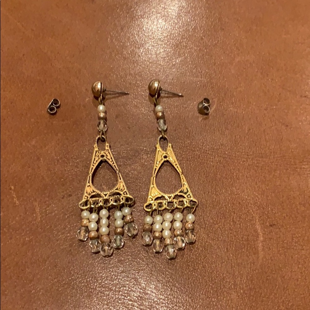 Chandelier earrings